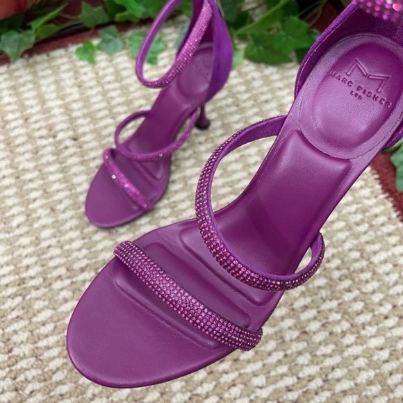 MARC FISHER LTD Carita Ankle Strap Heeled Sandal in Purple Size 7.5 - Picture 8 of 12